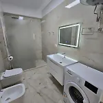 Swiss - 2 Bedrooms Διαμέρισμα *
